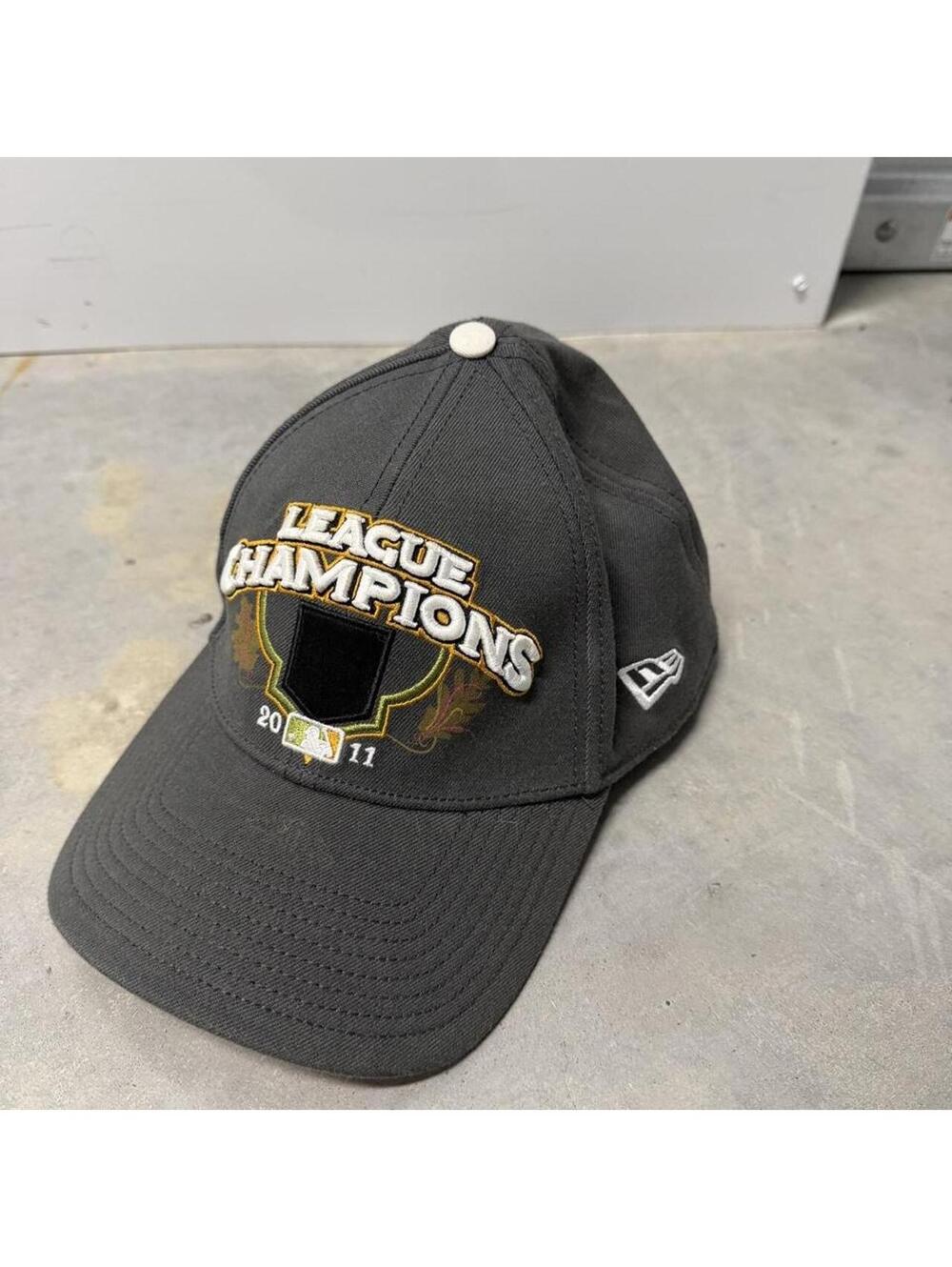 Y2K New Era 39THIRTY 2011 MLB League Champions Gray World Series Cap